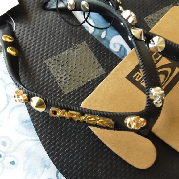 Carve Ladies Metallic Thongs Black/Gold - Golden Studded Size US 8, EUR 40 - Picture 5 of 8